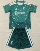 2627 LI green GK kids kit